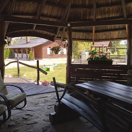 Domek Na Prerii Villa Ustrzyki Dolne Ngoại thất bức ảnh