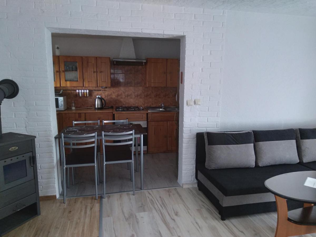 Domek Na Prerii Villa Ustrzyki Dolne Ngoại thất bức ảnh